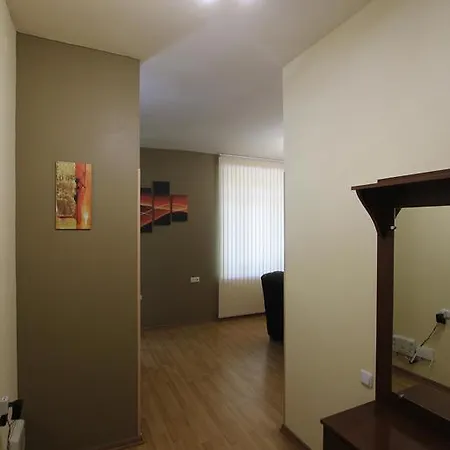 Studio With Balcony On Sayat Nova Avenue Yerevan Exterior photo